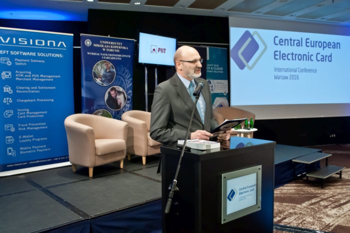 Cyfrowe finanse „Klient w centrum uwagi banków” - konferencja Central European Electronic Card (CEEC).