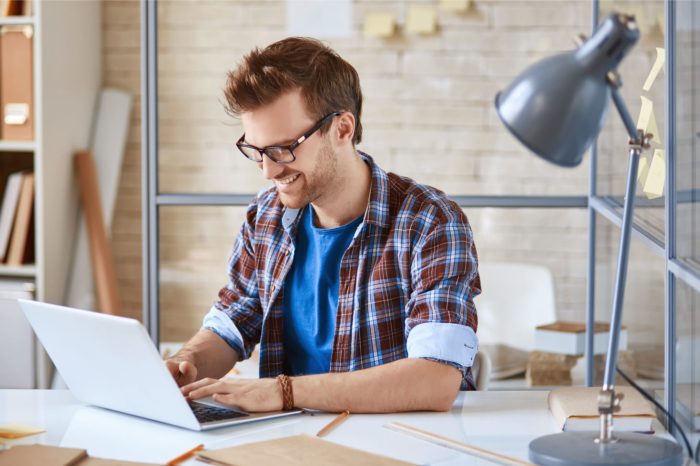 TOP 6 zawodów przyszłości (w tym 5 w IT) - prognoza na najbliższe… 12 miesięcy!