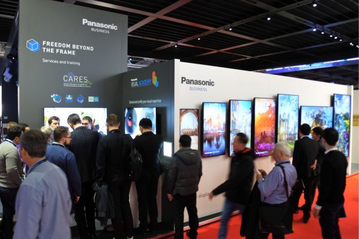 Panasonic - Nowa seria ekonomicznych monitorów wielodotykowych 65 i 75-calowych o szerokim zastosowaniu w biznesie i edukacji.