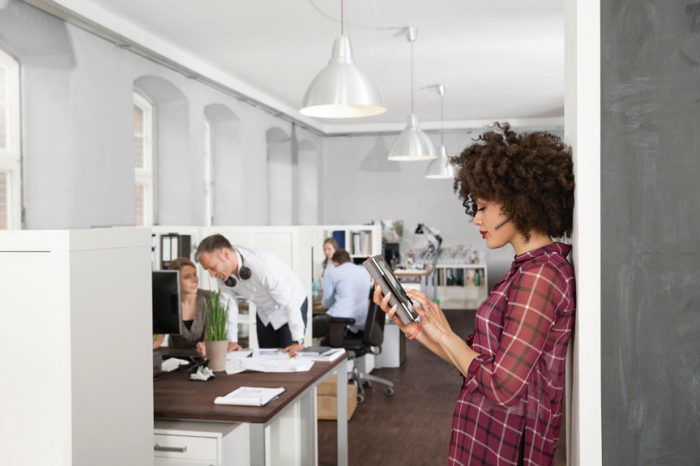 Plantronics wprowadza Globalną usługę serwisową w trybie door-to-door w Polsce - wymiana sprzętu w dowolnym wskazanym przez użytkownika miejscu.