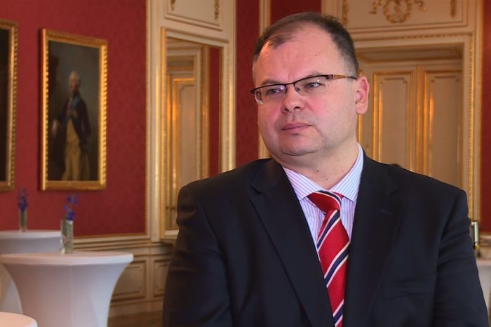 Urząd Lotnictwa Cywilnego pracuje nad regulacjami dotyczącymi dronów. Mają one zwiększyć wykorzystanie ich w gospodarce i zwiększyć poziom bezpieczeństwa w ruchu lotniczym.