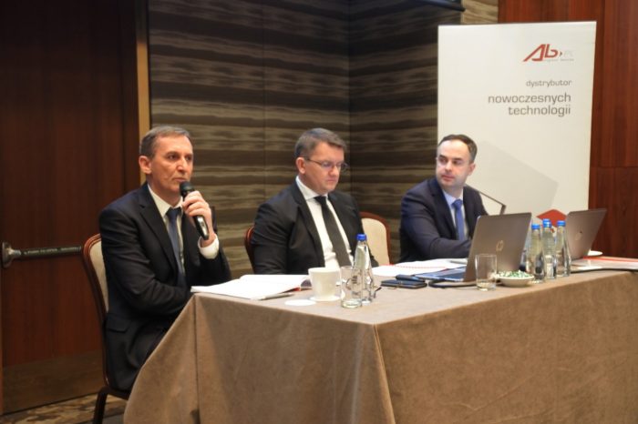 Ponad 8 miliardów złotych rocznych przychodów Grupy AB - Najlepsze w historii wyniki finansowe z korzystnymi perspektywami na kolejne okresy.