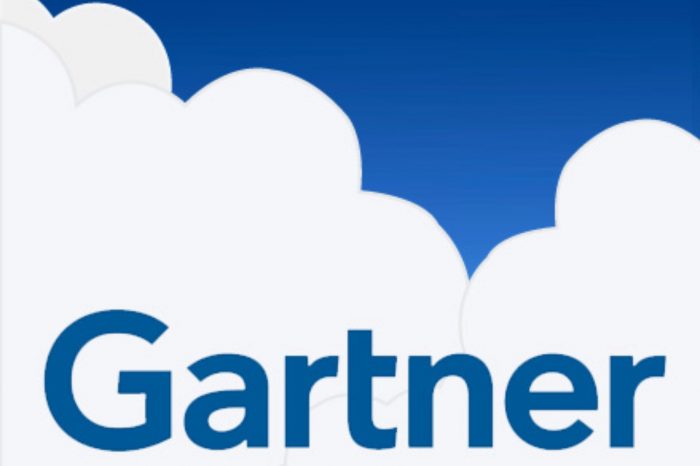 Przyszłość pod znakiem chmury, globalny trend zauważalny także w Polsce. - Różne branże, jeden kierunek rozwoju.