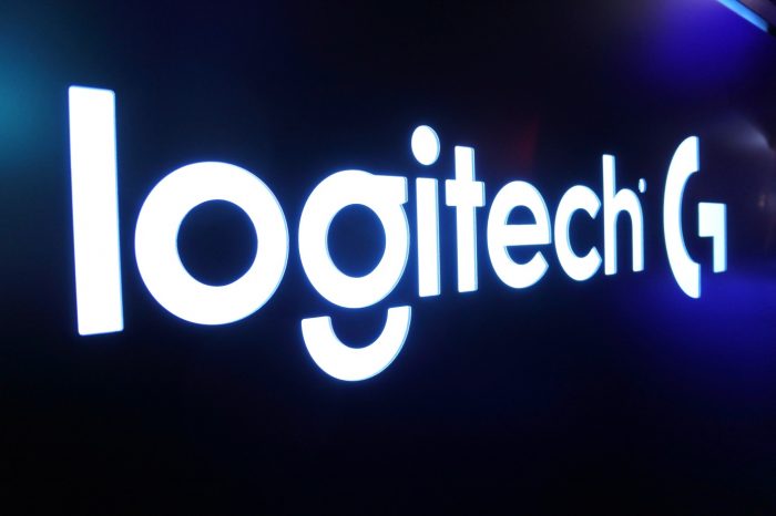 Logitech G wprowadza mechaniczną, kompaktową klawiaturę gamingową Logitech G915 TKL LIGHTSPEED Wireless RGB, bez klawiszy numerycznych.