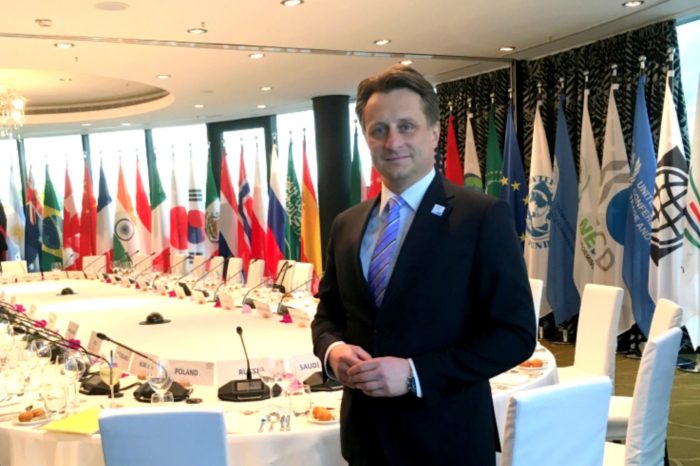 Polska po raz pierwszy uczestnikiem Spotkania Ministrów ds. Cyfrowych Grupy G20 - reprezentowana przez Krzysztofa Szuberta.