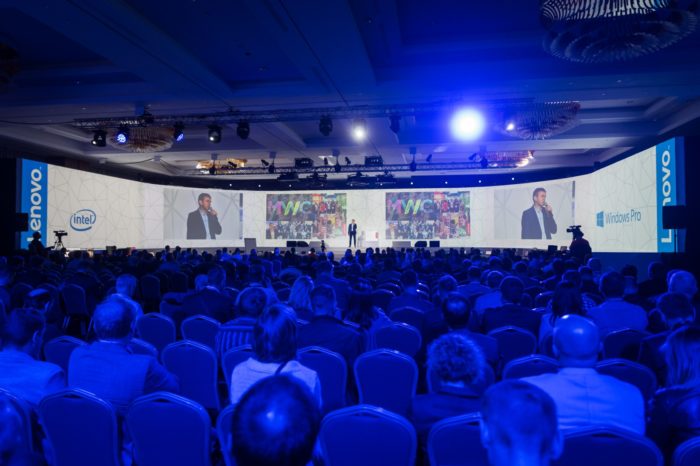 Lenovo na pierwszym miejscu w rankingu serwisu Laptopmag.com, w kategorii najlepszych producentów laptopów 2017.