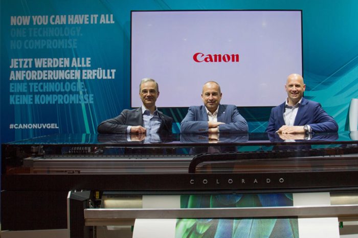 Firma Canon odniosła historyczny sukces sprzedażowy podczas targów FESPA 2017 - dzięki Océ Colorado 1640 z technologią UVgel.