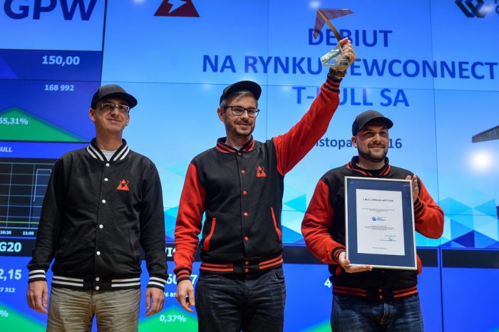 Rynek gier w Polsce w 2017 roku osiągnie wartość prawie 1,9 mld zł. Wrocławski T-Bull w kwietniu z wynikiem 10,4 miliona pobrań!