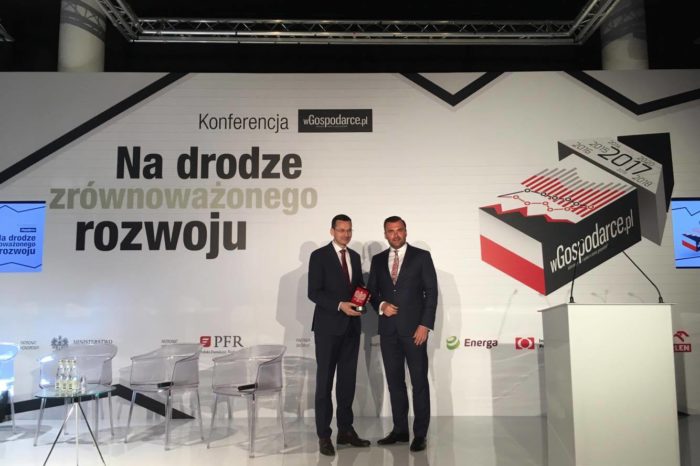 Wicepremier, minister rozwoju i finansów Mateusz Morawiecki otrzymał od ZIPSEE „Cyfrowa Polska” specjalną nagrodę „Cyfrowego Orła”.