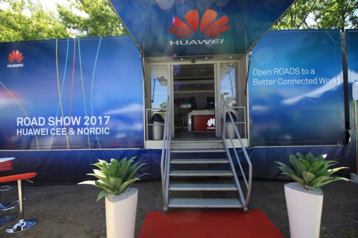HUAWEI wspiera firmy budując przyjazny ekosystem dla przedsiębiorstw w zakresie cyfrowej transformacji.