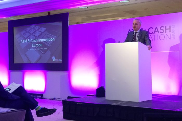 OKI podczas wydarzenia ATM & Cash Innovation Europe, wyróżniona nagrodą Silver Innovation Award od ATM Industry Association