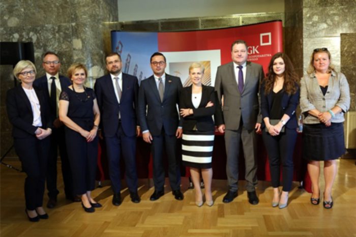 Bank Gospodarstwa Krajowego z umową z Alior Bankiem na udzielanie „pożyczek szerokopasmowych” ze środków Programu Polska Cyfrowa.