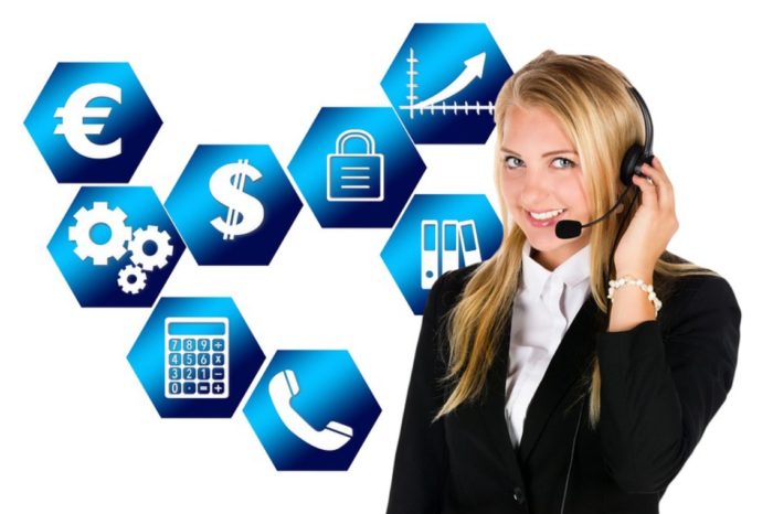 Contact Center masowo przenoszą się do chmury obliczeniowej. Powód jest bardzo prosty - Pieniądze!