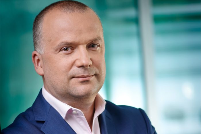 ACTION S.A. wychodzi na prostą! O tym, jak wygląda dziś biznes w Action, o sanacji i innych bieżących tematach w bezpośredniej rozmowie ze Sławomirem Harazinem, wiceprezesem ACTION S.A.