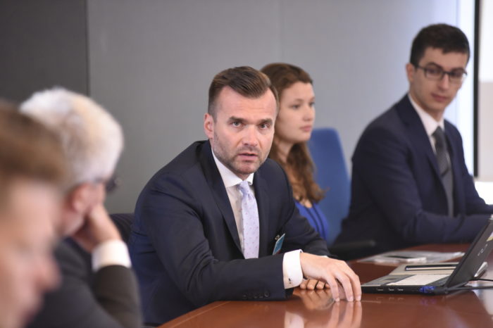 ZIPSEE Cyfrowa Polska apeluje do Ministerstwa Finansów, aby split payment tzw. mechanizm podzielonej płatności był obowiązkowy dla branży elektronicznej.