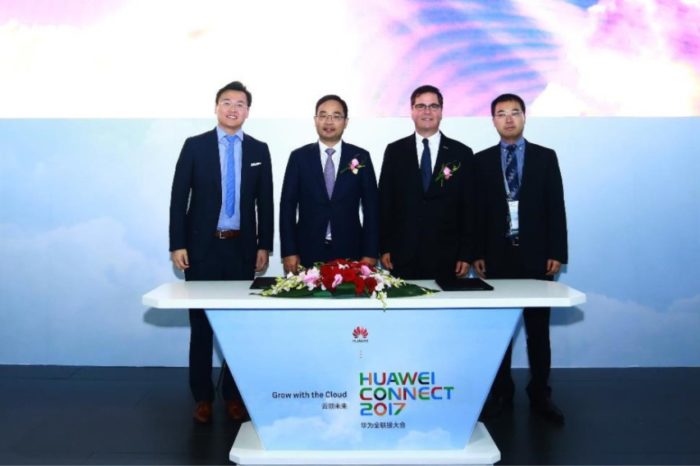 Podczas HUAWEI CONNECT 2017 w Szanghaju, HUAWEI i Microsoft podpisały porozumienie na temat współpracy w chmurze.