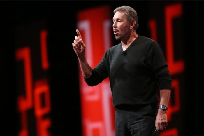 ORACLE przedstawia rewolucję dla baz danych działających w chmurze - Znakomita wydajność, bezpieczeństwo i dostępność przy kosztach dwukrotnie niższych niż w przypadku platformy Amazon Web Services.