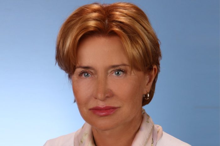 Małgorzata Kasperska, wieloletnia szefowa Vertiv (Emerson Network Power) nową dyrektor działu IT Division w Schneider Electric Polska.