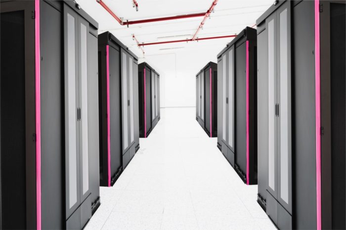 T‑Mobile Polska z nowym centrum danych w Krakowie, w odpowiedzi na zapotrzebowanie na usługi bezpiecznego przetwarzania danych w chmurze.