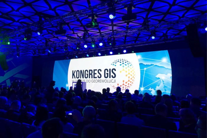 Kongres GIS 2017 "W drodze do GeoRewolucji" - 4 trendy, które odmienią analitykę przestrzenną w nadchodzących latach.