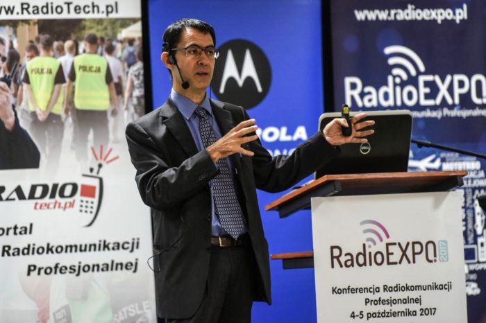 Łączność dla profesjonalistów - Już po raz czwarty w Warszawie odbyła się Konferencja i Wystawa Radiokomunikacji Profesjonalnej RadioEXPO 2017.