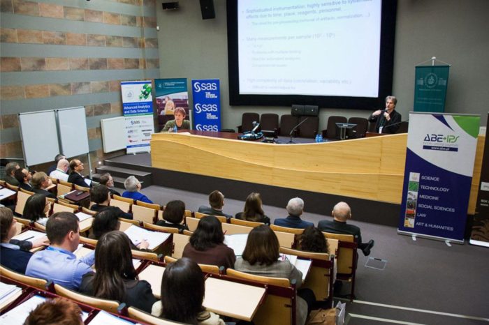 Biznes potrzebuje specjalistów data science - O rosnącym znaczeniu zaawansowanej analityki i potrzebie kształcenia specjalistów data science - konferencja „Advanced Analytics and Data Science”.