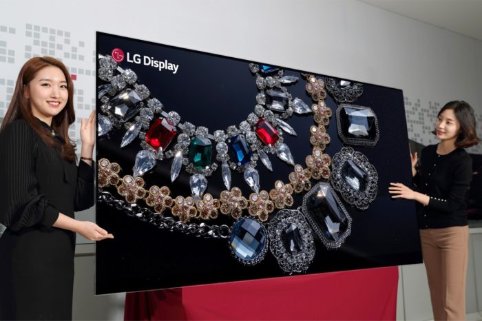 LG Display podczas targów CES 2018 w Las Vegas, zaprezentowało po raz pierwszy na świecie, 88-calowy wyświetlacz OLED o rozdzielczości 8K.