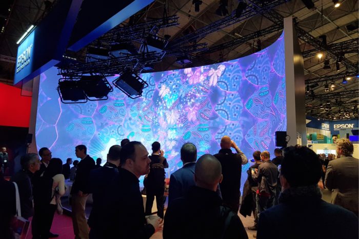 Na targach ISE 2018 Epson prezentuje swój pierwszy laserowy projektor instalacyjny 3LCD o rozdzielczości 4K.