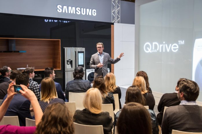 Samsung podczas corocznego Forum Europejskiego zaprezentował nowe, inteligentne i innowacyjne urządzenia, które odzwierciedlają nasz styl życia.