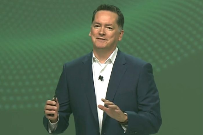 Dostępność w erze środowisk wielochmurowych - Nowa gospodarka cyfrowa zmusza firmy i ich infrastrukturę IT do ciągłej adaptacji do dynamicznie zmieniających się realiów w celu spełnienia nowych wymagań.