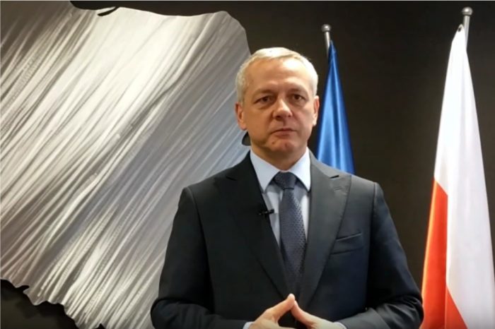 Ministerstwo Cyfryzacji widzi potencjał w realizacji przez biznes projektów chmurowych, czy cyberbepieczeństwa dla administracji. Pierwsze postępowanie na usługi chmurowe, ruszy w ciągu najbliższych tygodni.