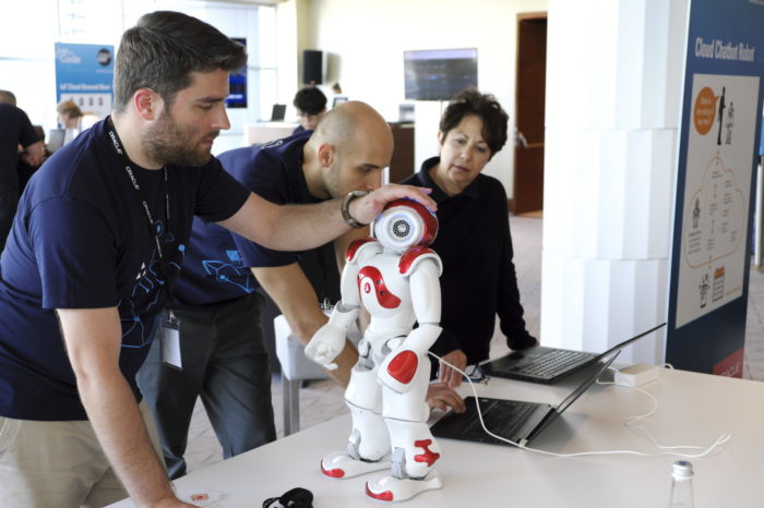 Blockchain, chatboty, Internet Rzeczy (IoT) – czyli za nami pierwsza polska edycja konferencji Oracle Code 2018 w Warszawie, z rekordową liczbą uczestników.