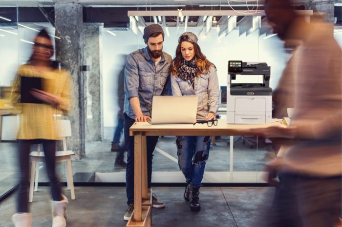 Xerox stawia na uproszczenie zasad gwarancyjnych urządzeń - Nowa 5 letnia gwarancja Xerox - przedłużona gwarancja na wybrane modele i prostsza, elektroniczna forma rozliczania wizyt serwisowych.