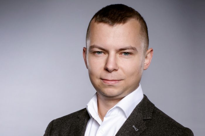 Tomasz Stachlewski z AWS o re:Invent 2020, zmianach w usługach AWS i technologiach przyszłości.