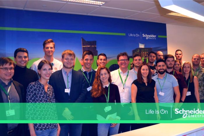 W Schneider Electric ruszyła Akademia EcoStruxure - w ramach programu, najlepsi studenci z ośmiu krajów, będą kształcić się w europejskich centrach R&D Schneider Electric.