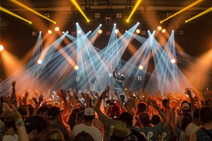 AB S.A. na mocy nowo podpisanej umowy z firmą ESS-Audio, do oferty AB S.A. trafi sprzęt z grupy Harman Professional służący do profesjonalnego nagłaśniania i obsługi audio obiektów komercyjnych.