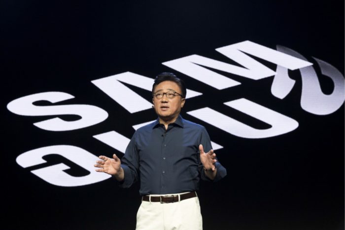 Co przyniesie następna faza innowacji w dziedzinie smartfonów? - Innowacje w dziedzinie smartfonów są na granicy kolejnej ogromnej transformacji. Wyświetlacz Infinity Flex to tylko początek.