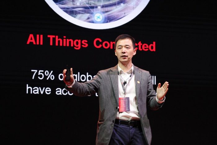 Huawei podczas konferencji poświęconej zaangażowaniu talentów "DigitALL Night" ogłasza program rozwoju skierowany do 3000 studentów z europejskich uniwersytetów.