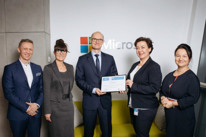 PKO Bank Polski kontynuuje współpracę z Microsoft w zakresie zarządzania oprogramowaniem - kolejny certyfikat Microsoft Software Asset Management (SAM).