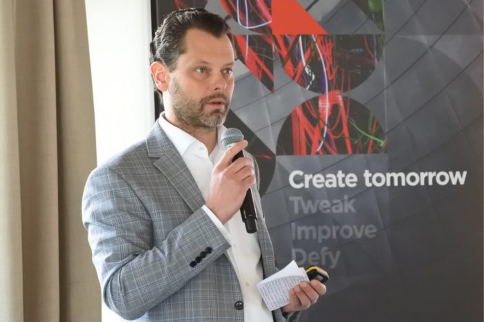 Roman Sioda nowy Country Leader w Lenovo Data Center Group, podczas  polskiej edycji konferencji Transform 2.0, zaprezentował pełną ofertę firmy oraz strategiczną współpracę z firmą NetApp.