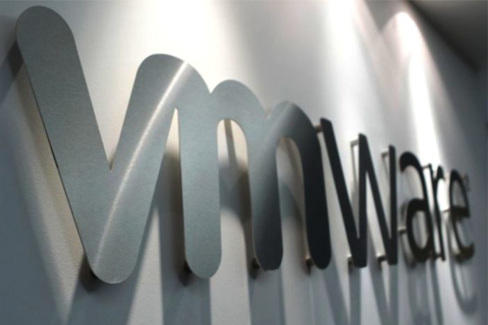 VMware ogłosiło wyniki finansowe, przychody w Q2 wyniosły 3,14 mld USD, jednocześnie podkreślono gotowość do wydzielenia się z Dell Tecnologies już na początku listopada.