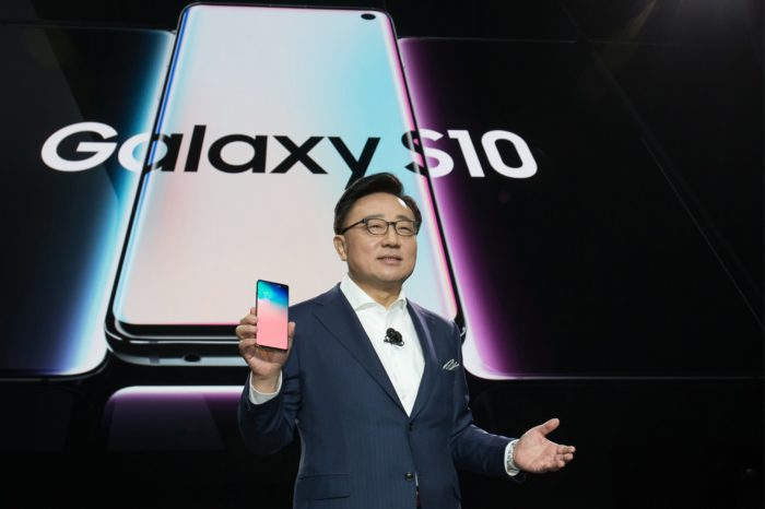 Samsung zaprezentował nową linię smartfonów klasy premium Galaxy S10 - Większy ekran, więcej aparatów i jeszcze więcej inteligentnych rozwiązań i możliwości.