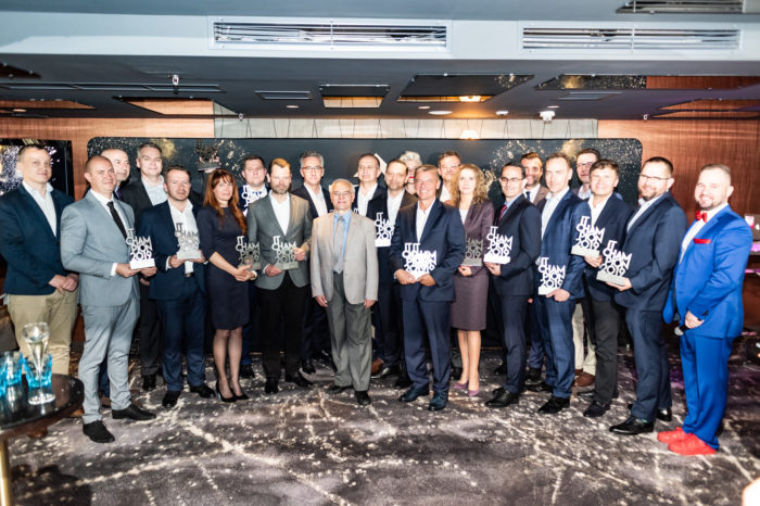 Podczas uroczystej gali IT Champions 2019, w imieniu branży, niezależnych dziennikarzy a przede wszystkim czytelników, uhonorowaliśmy najlepsze firmy oraz liderów branży IT, prestiżowym tytułem IT Champion 2019 (zobacz video).