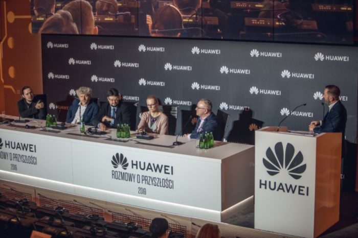 Sztuczna inteligencja jest jak elektryczność, to kolejny skok cywilizacyjny! - potwierdzają eksperci zaangażowani w badanie „Sztuczna inteligencja w życiu Polaków”, przeprowadzone przez Maison & Partners na zlecenie Huawei.