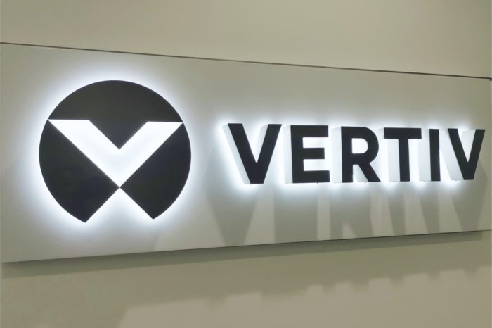 Vertiv prezentuje najbardziej rozbudowaną platformę do cyfrowego zarządzania infrastrukturą IT w sieciach korporacyjnych, rozproszonych, brzegowych i hybrydowych.