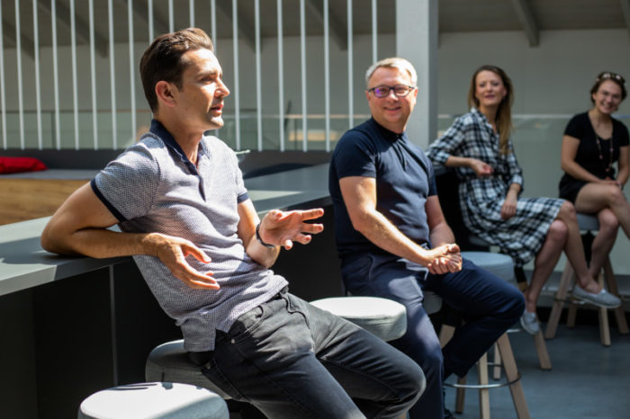 Grape Up, firma specjalizująca się w produkcji oprogramowania z wykorzystaniem technologii cloud native oraz podejścia DevOps, otwiera nowe centrum Cloud R&D w Krakowie.