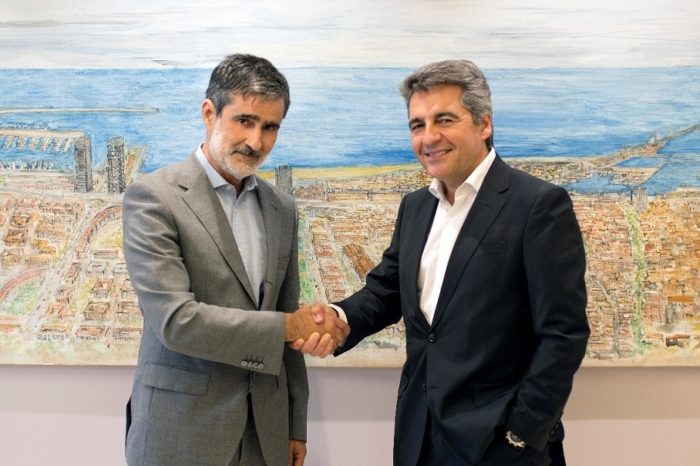 Ricoh ogłosiło przejęcie dwóch firm IT, hiszpańskiej IPM i portugalskiej Totalstor, specjalizujących się w modernizacji infrastruktury IT o znaczeniu krytycznym, ochroną danych, disaster recovery oraz wirtualizacją.azxs