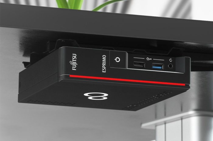 Czy w czasach niesamowitej popularności urządzeń przenośnych potrzebujemy jeszcze pecetów? Dzielny maluch, najnowszy komputer Fujitsu Esprimo G558.