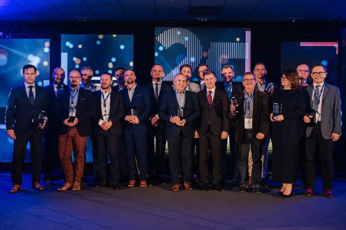 NEC podczas jubileuszowej 10 edycji konferencji NEC Competence Days 2019, uhonorował najlepszych partnerów biznesowych oraz świętował 25 lecie firmy w Polsce.