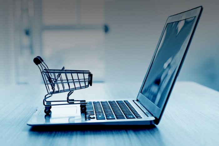 Trwały efekt pandemii? Chińscy giganci handlu elektronicznego zyskują na popularności, ponieważ konsumenci wyrobili sobie zwyczaj kupowania w sieci.